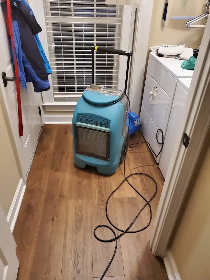 Commercial dehumidifier deployed for Crawl Space Restoration in Coronado